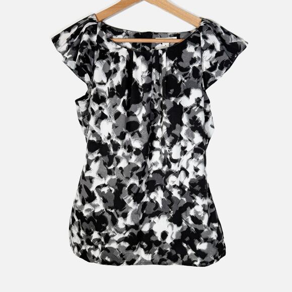 Banana Republic Abstract Flutter Sleeve Blouse Minimalist Black White Work Top - Picture 2 of 11